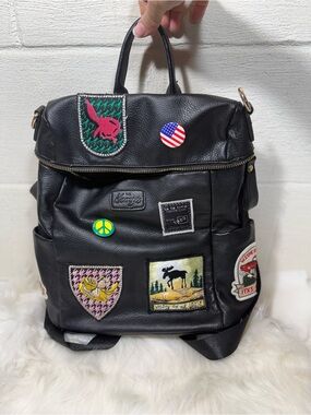 Black Patch-Appliqué Women's Backpack